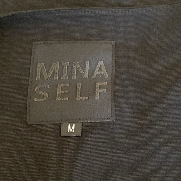 Minaself Cropped Button Vest - Picture 5 of 7